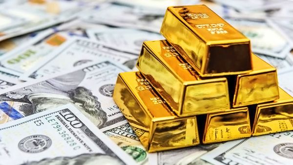 Билл Холтер: золото укрепилось, а доллар под ударом. Билл Холтер: золото укрепилось, а доллар под ударом.